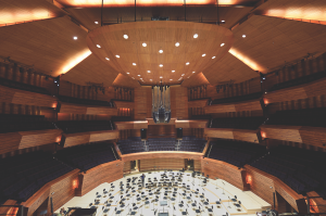 Decorated in three kinds of wood, the Radio France auditorium is a splendor