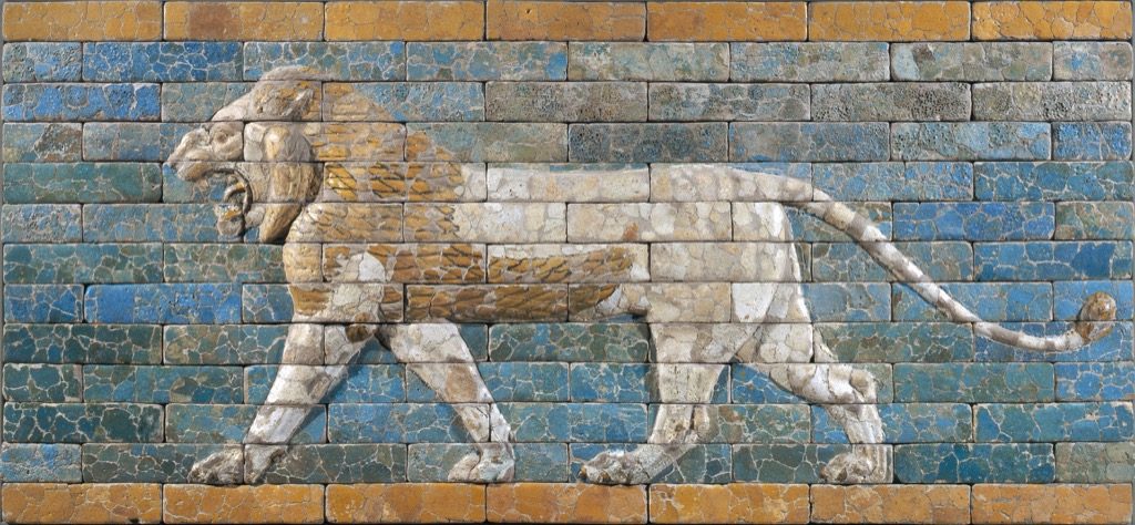 Brick panel decorating the Processional Way at Babylon: striding lion, (605–562 BCE), © RMN-Grand Palais, Stéphane Olivier